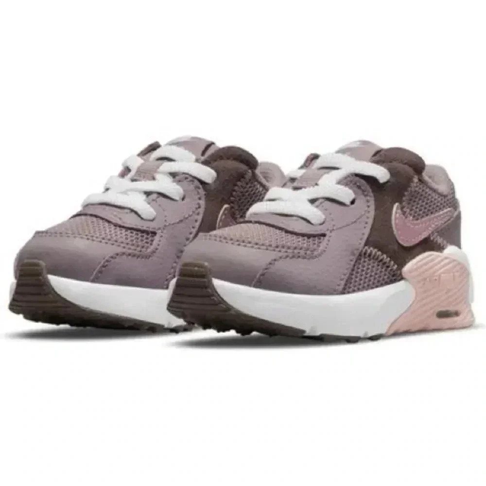 Nike air max. Baby girl. Size 6.